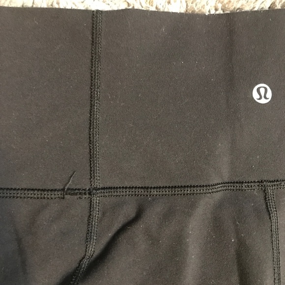 Lululemon yoga pants - Picture 3 of 3